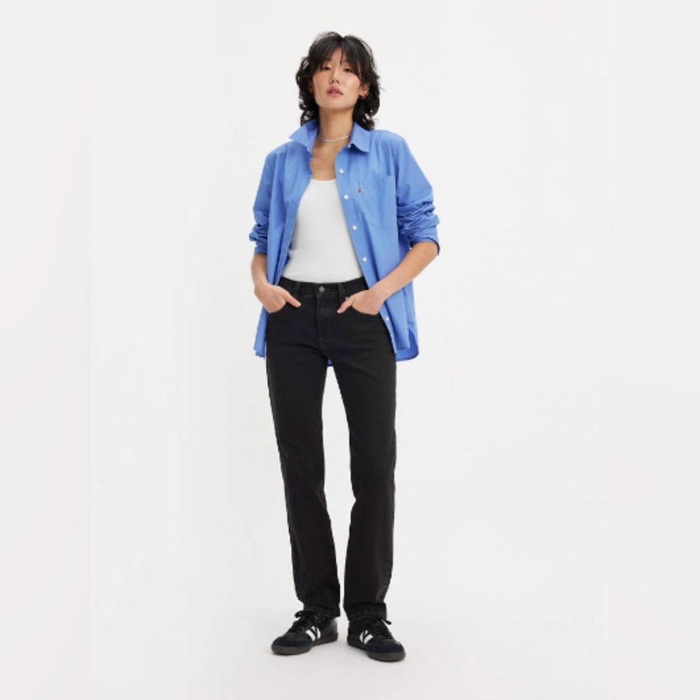 Levi’s Woman’s Middy Straight Jeans